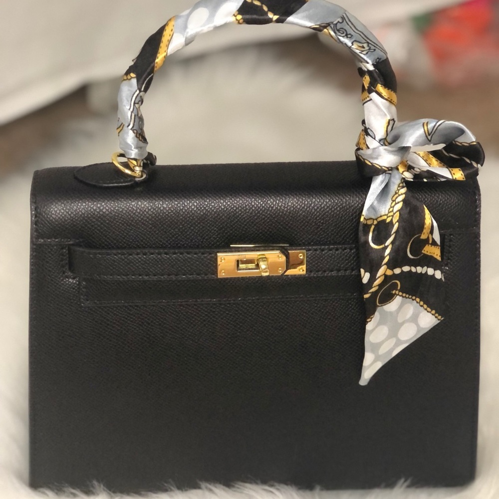 Ava Epsom Small from HANDBAGCRAVE